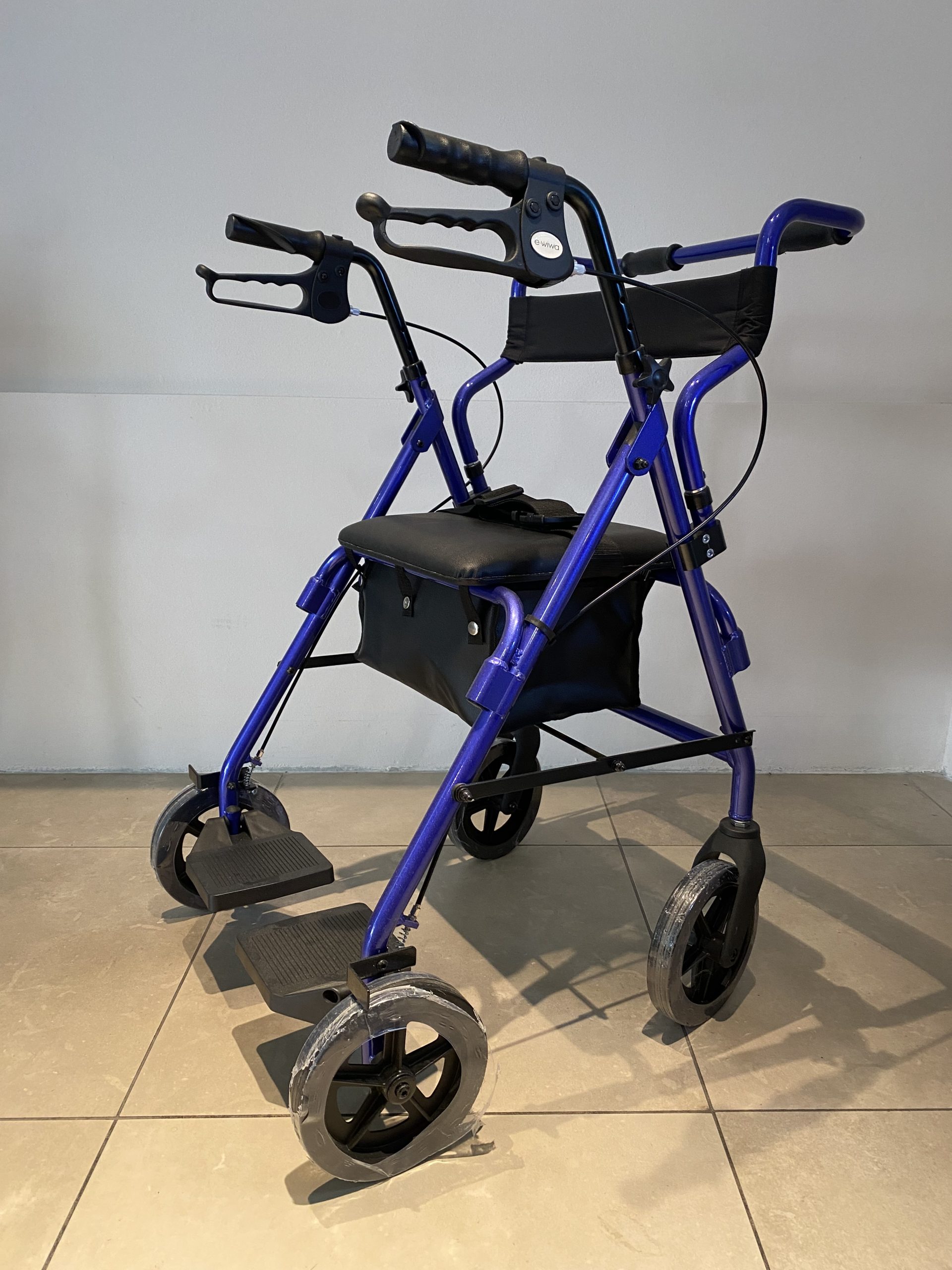 ROLLATOR 2 IN 1